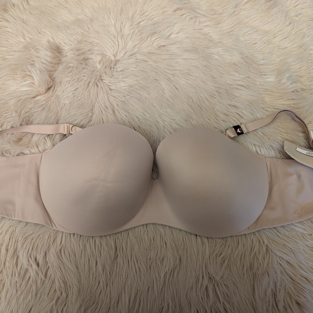 Victoria's Secret Cream Seamless Strapless Bra